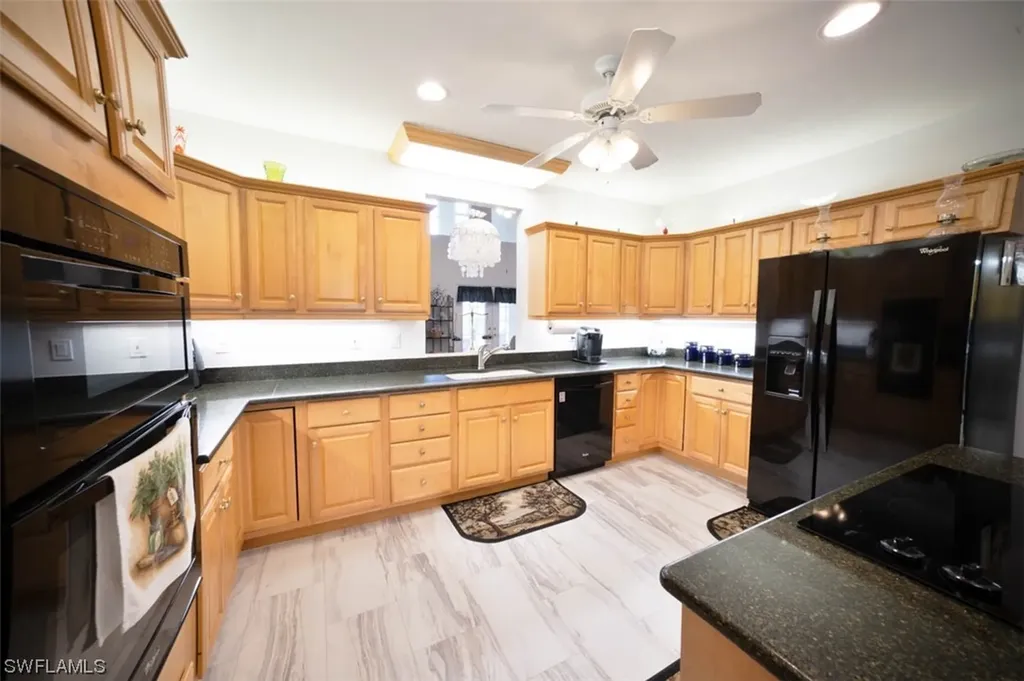 396 Pindo Palm Drive Naples FL 34104
