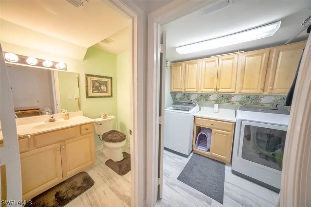 396 Pindo Palm Drive Naples FL 34104