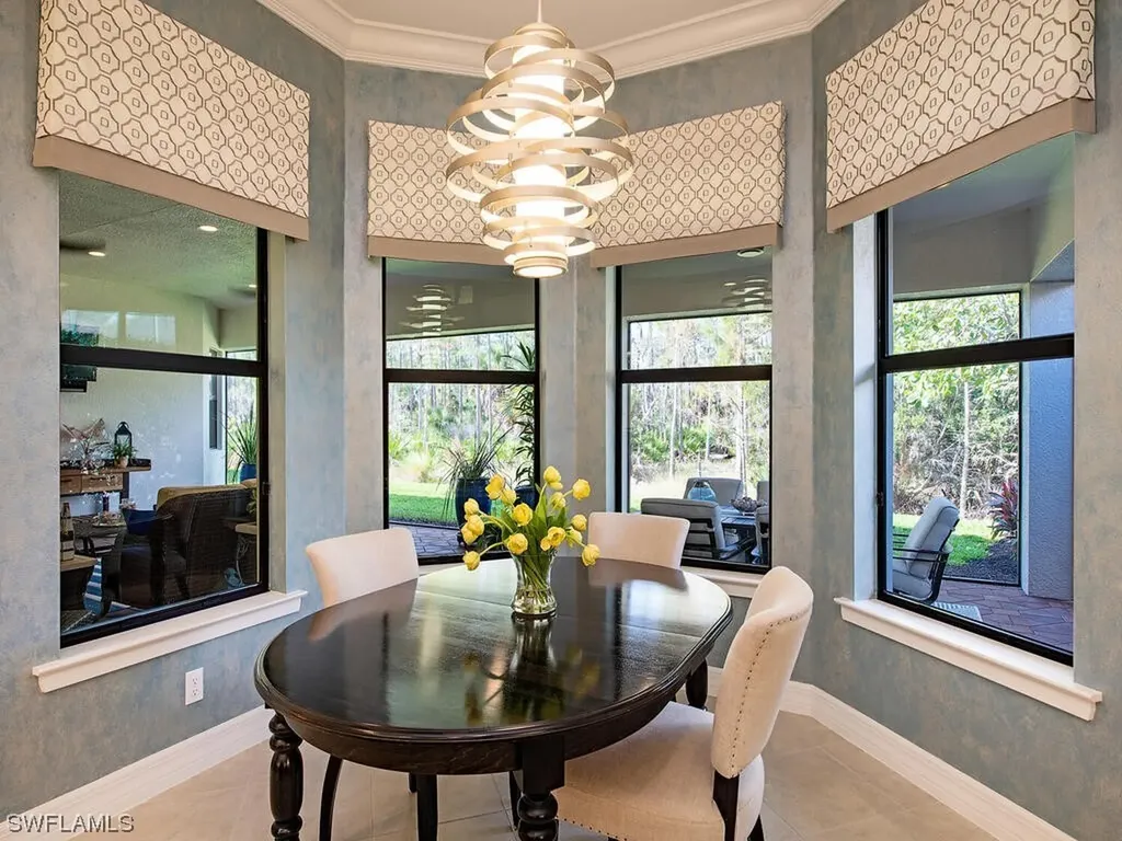 2982 Cinnamon Bay Circle Naples FL 34119