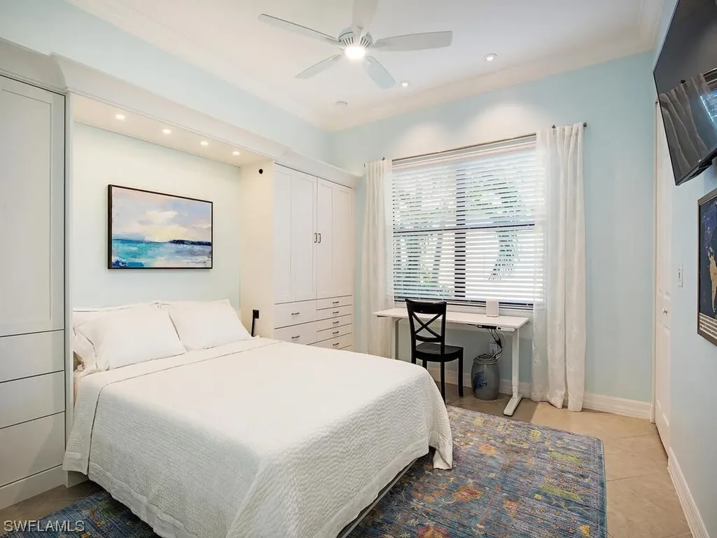 2982 Cinnamon Bay Circle Naples FL 34119