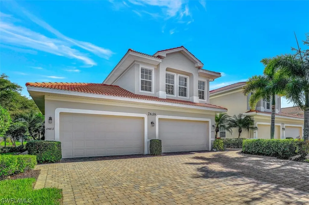 7838 Hawthorne Drive Naples FL 34113