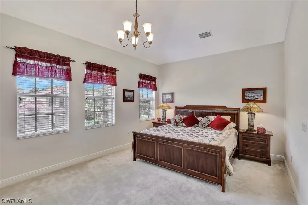 7838 Hawthorne Drive Naples FL 34113
