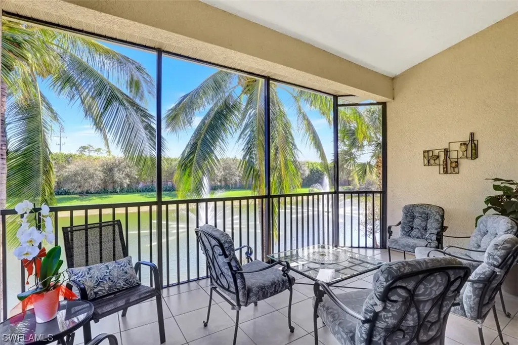 7838 Hawthorne Drive Naples FL 34113