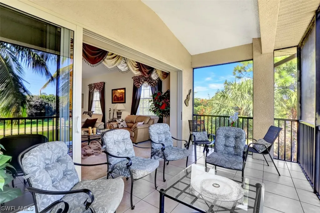 7838 Hawthorne Drive Naples FL 34113