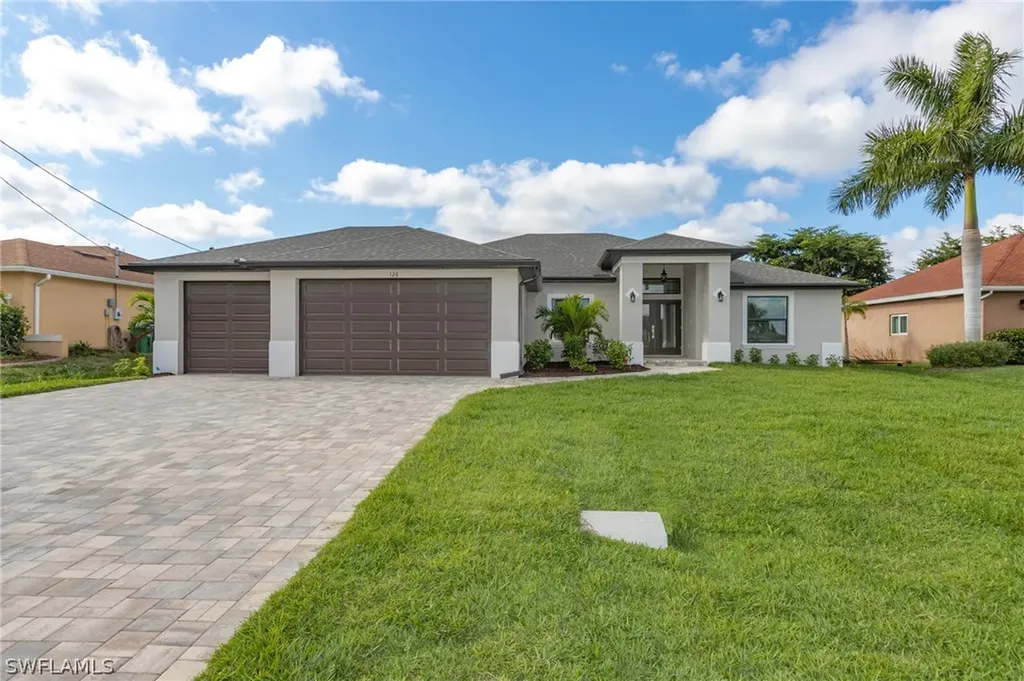 2706 SW 3rd Lane Cape Coral FL 33991