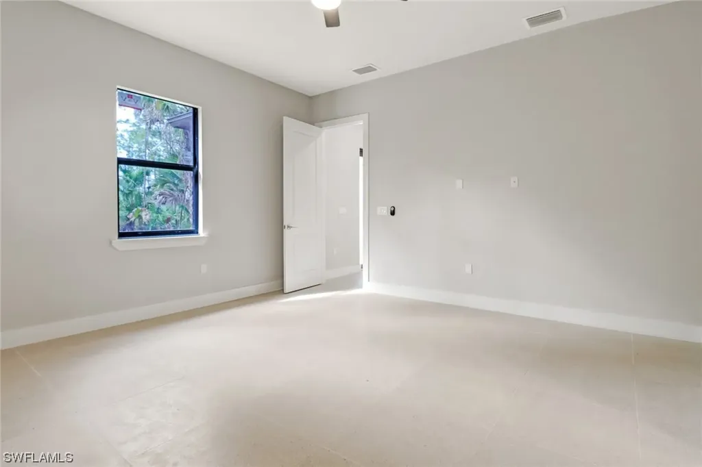 3448 6th Avenue NE Naples FL 34120