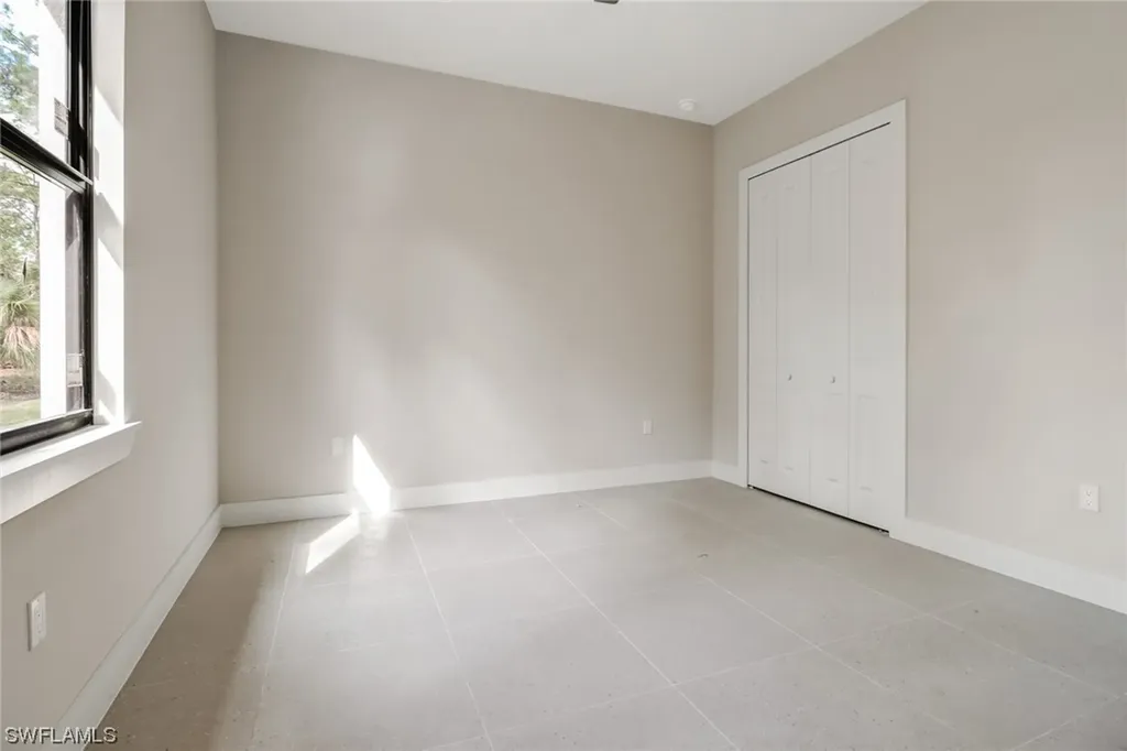 3448 6th Avenue NE Naples FL 34120