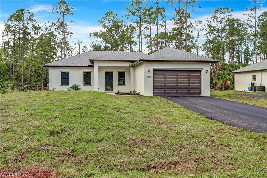 3448 6th Avenue NE Naples FL 34120