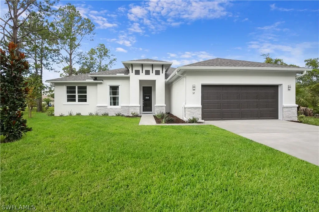 3926 NE 22nd Avenue Cape Coral FL 33909