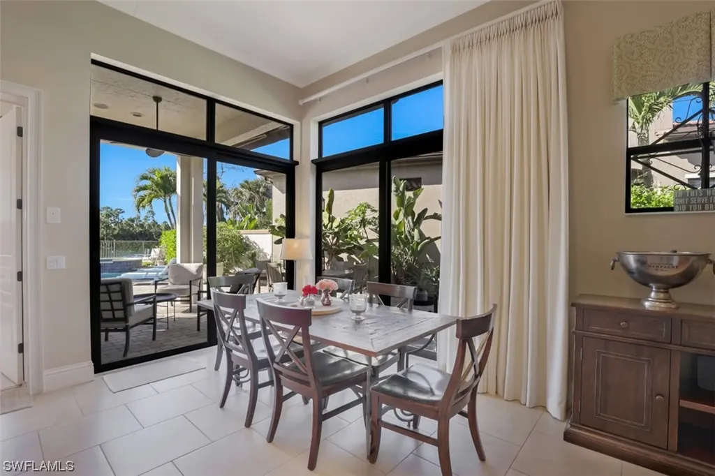 7915 Cordoba Place Naples FL 34113