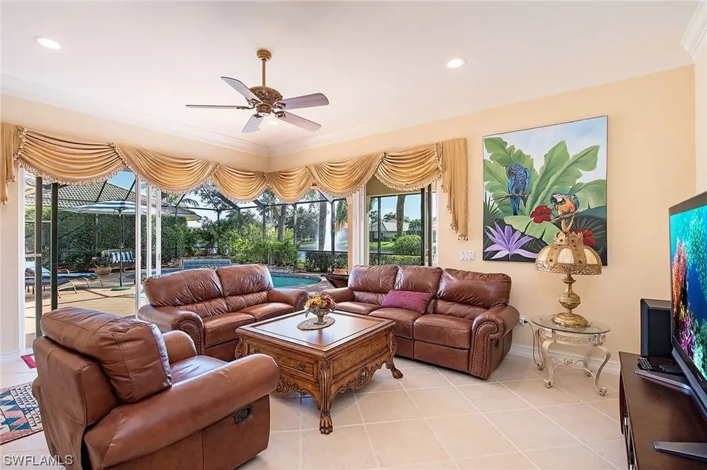 5076 Post Oak Lane Naples FL 34105