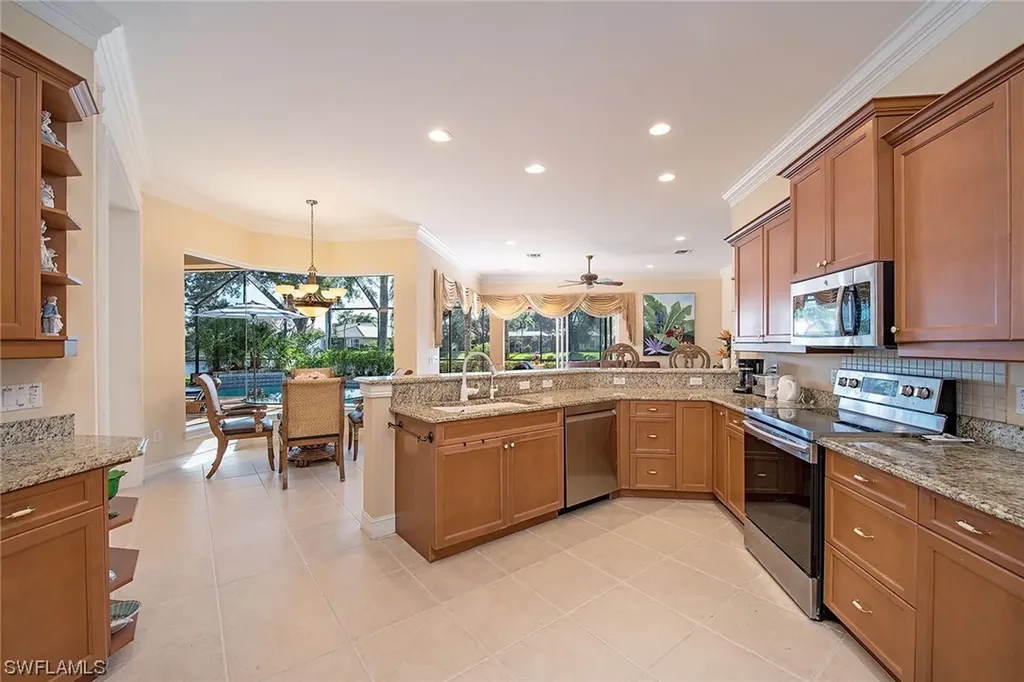 5076 Post Oak Lane Naples FL 34105