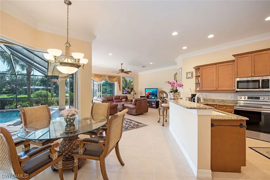 5076 Post Oak Lane Naples FL 34105