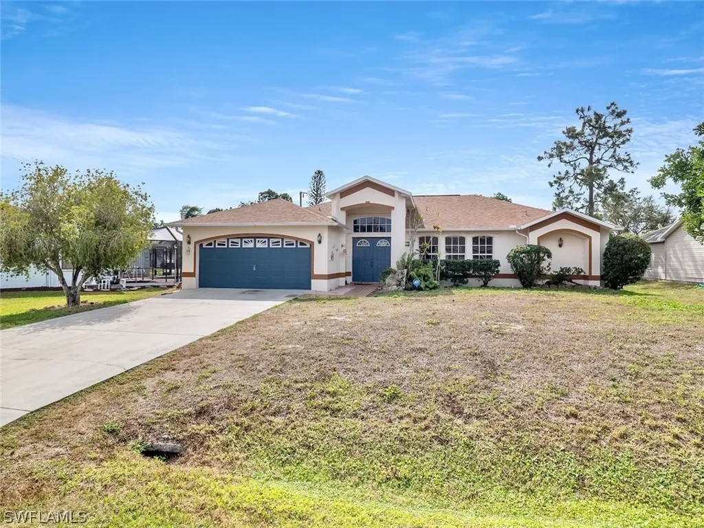 8328 Tahiti Road Fort Myers FL 33967