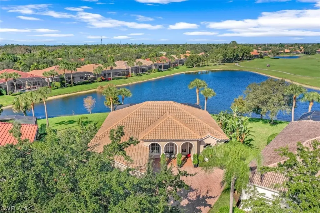 8963 Appaloosa Court Naples FL 34113