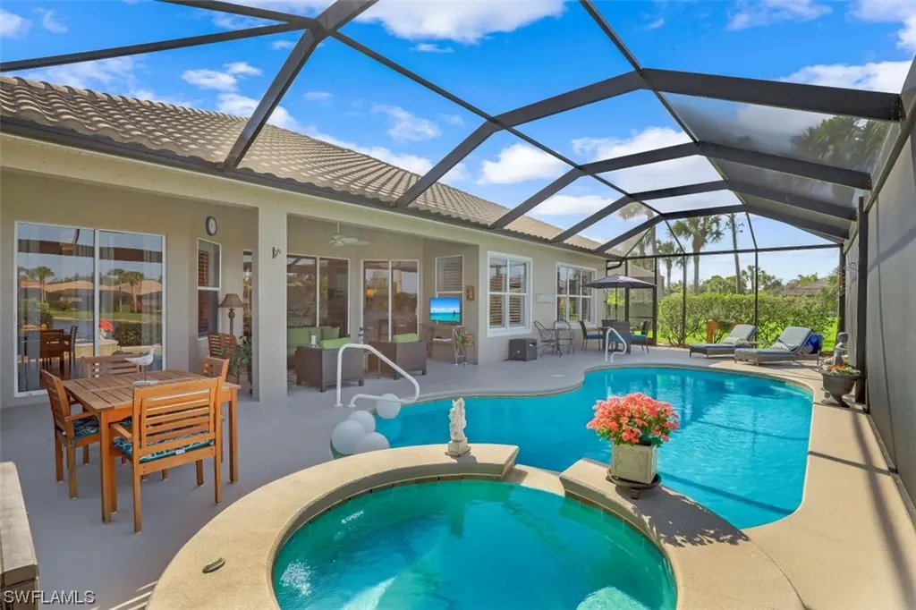 8963 Appaloosa Court Naples FL 34113