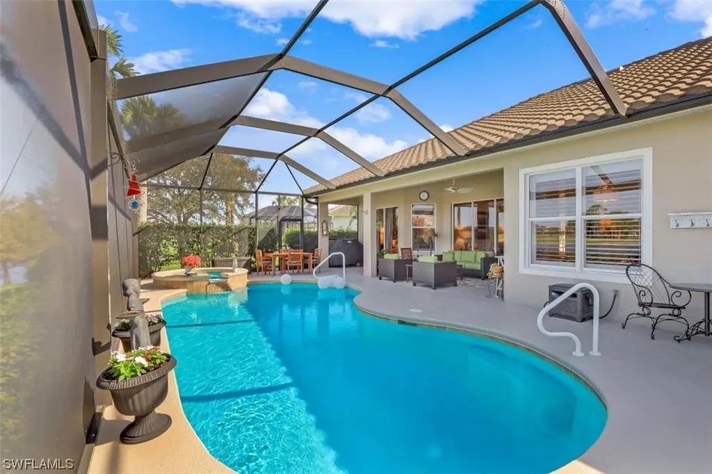 8963 Appaloosa Court Naples FL 34113