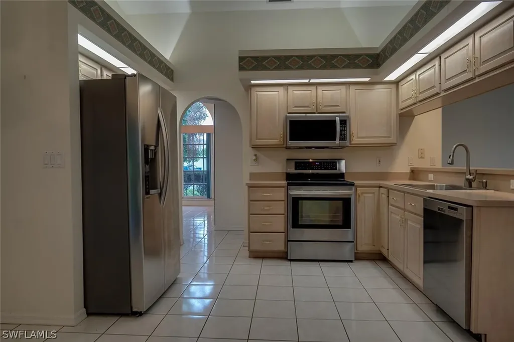6609 Highland Pines Circle Fort Myers FL 33966