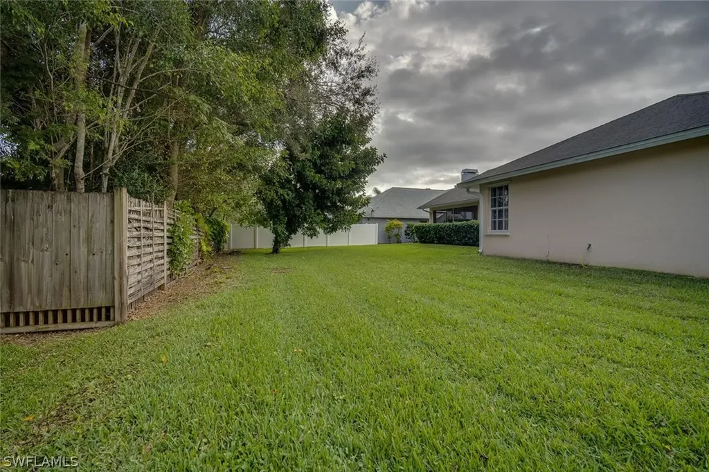6609 Highland Pines Circle Fort Myers FL 33966