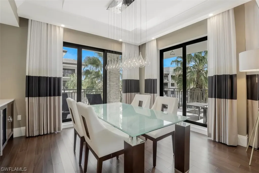 1035 3rd Avenue S Naples FL 34102