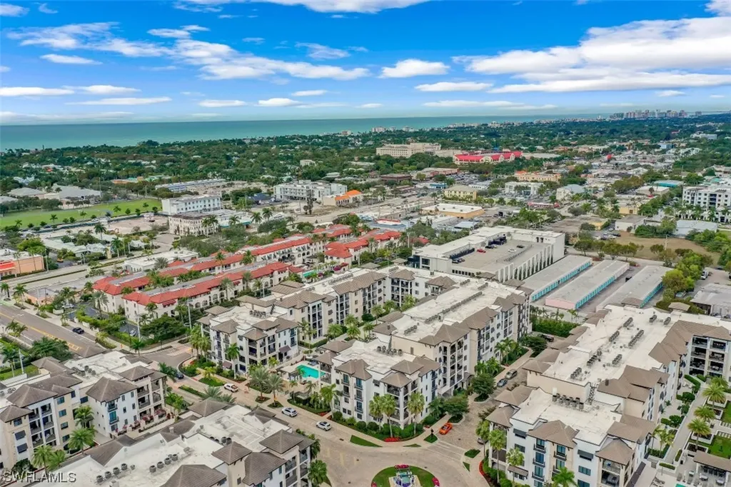 1035 3rd Avenue S Naples FL 34102