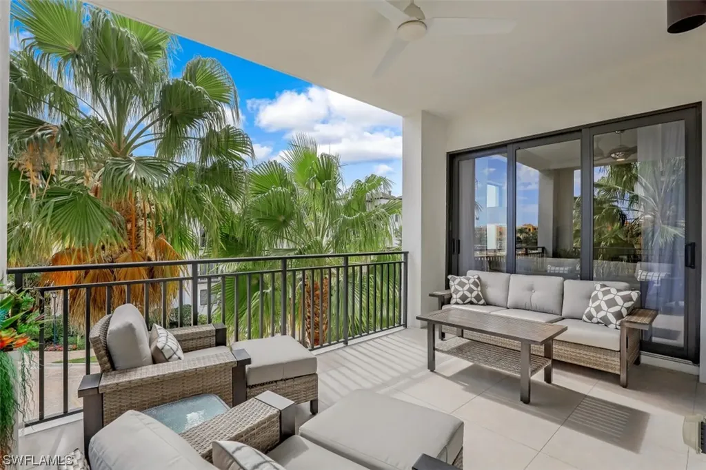 1035 3rd Avenue S Naples FL 34102