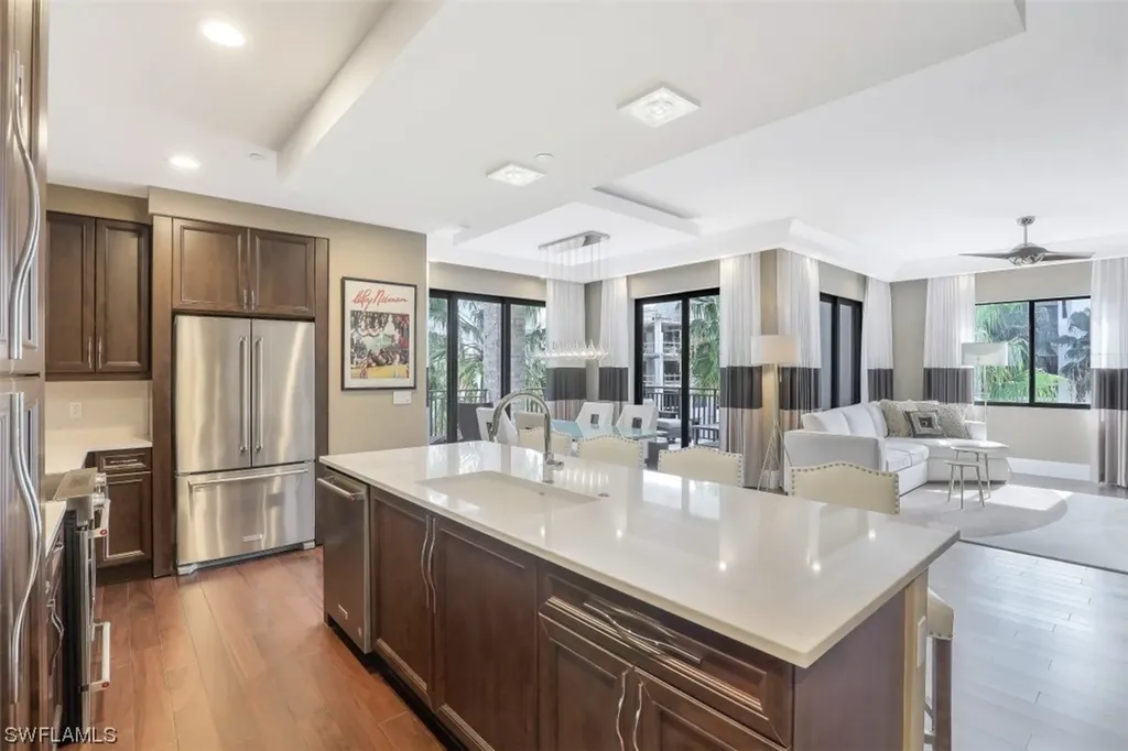 1035 3rd Avenue S Naples FL 34102