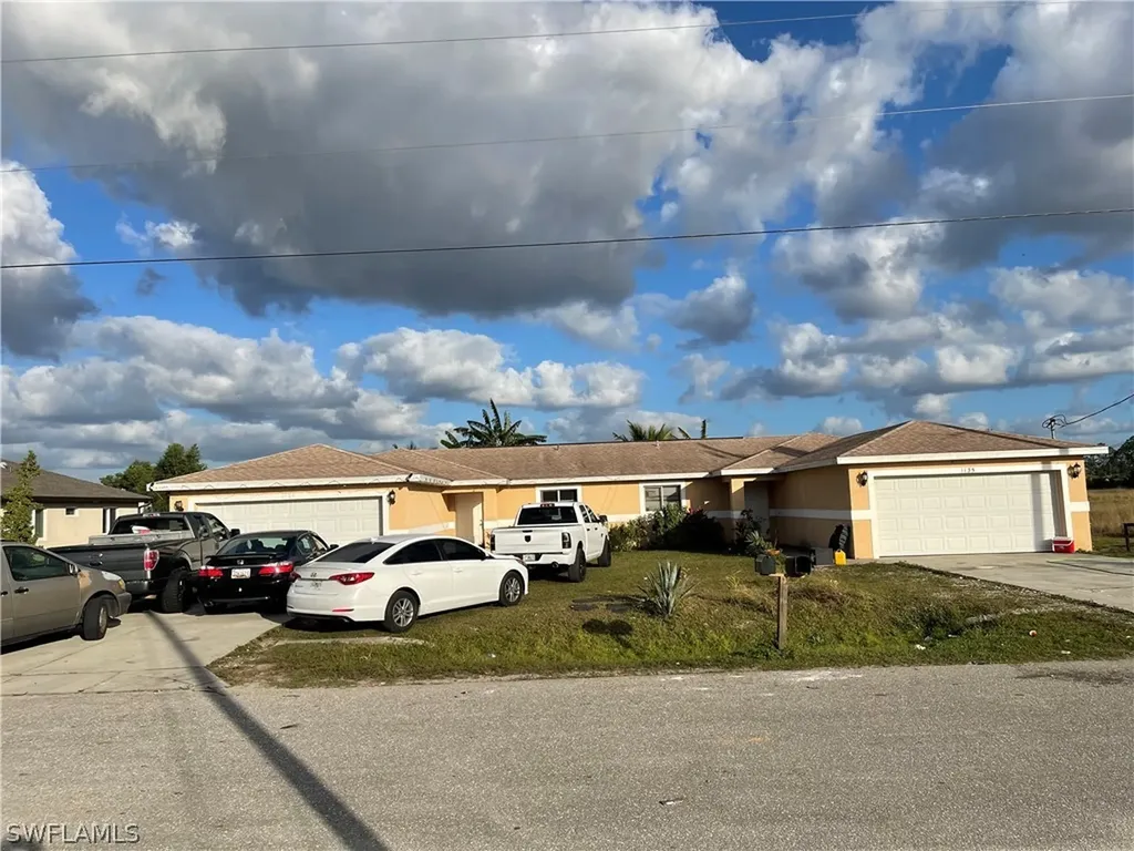 1133/1135 Hightower Avenue S Lehigh Acres FL 33973