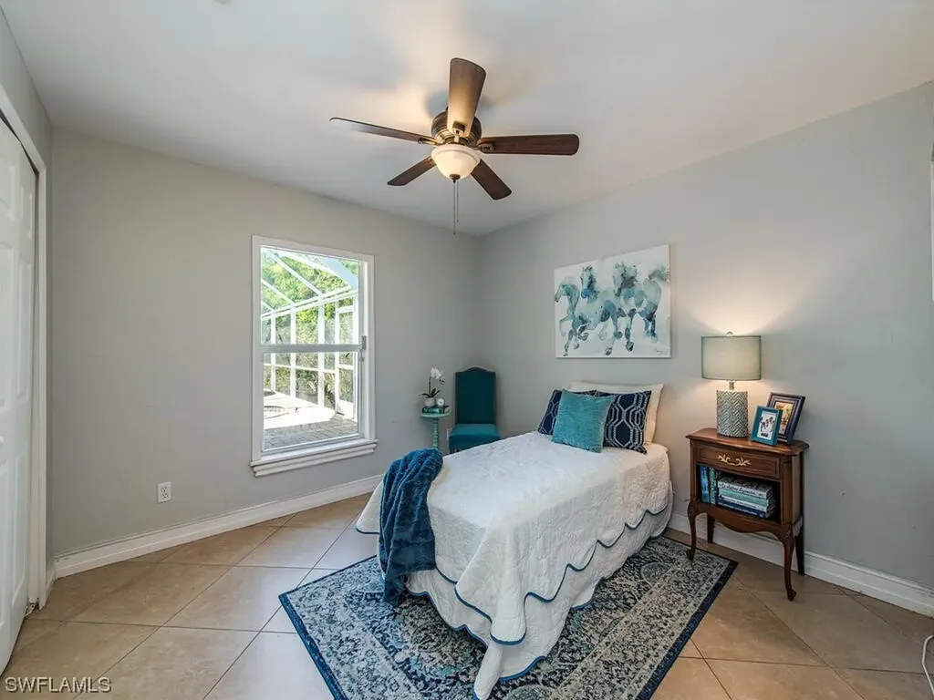 6685 Everglades Boulevard N Naples FL 34120