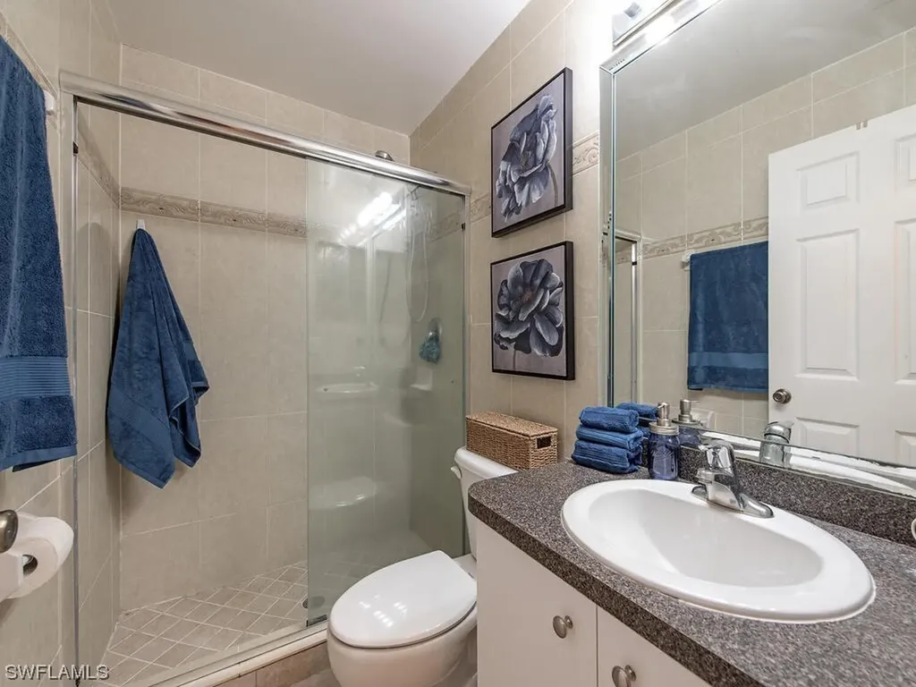 6685 Everglades Boulevard N Naples FL 34120