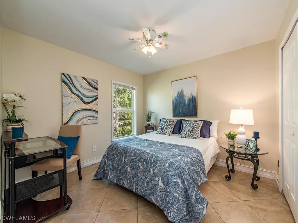 6685 Everglades Boulevard N Naples FL 34120
