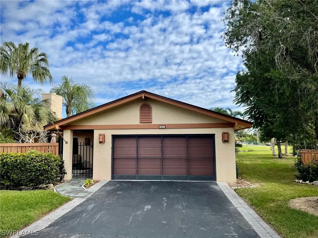 6417 Royal Woods Drive Fort Myers FL 33908