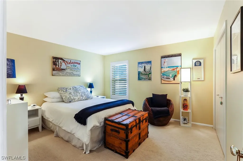 2850 Gulf Shore Boulevard N Naples FL 34103