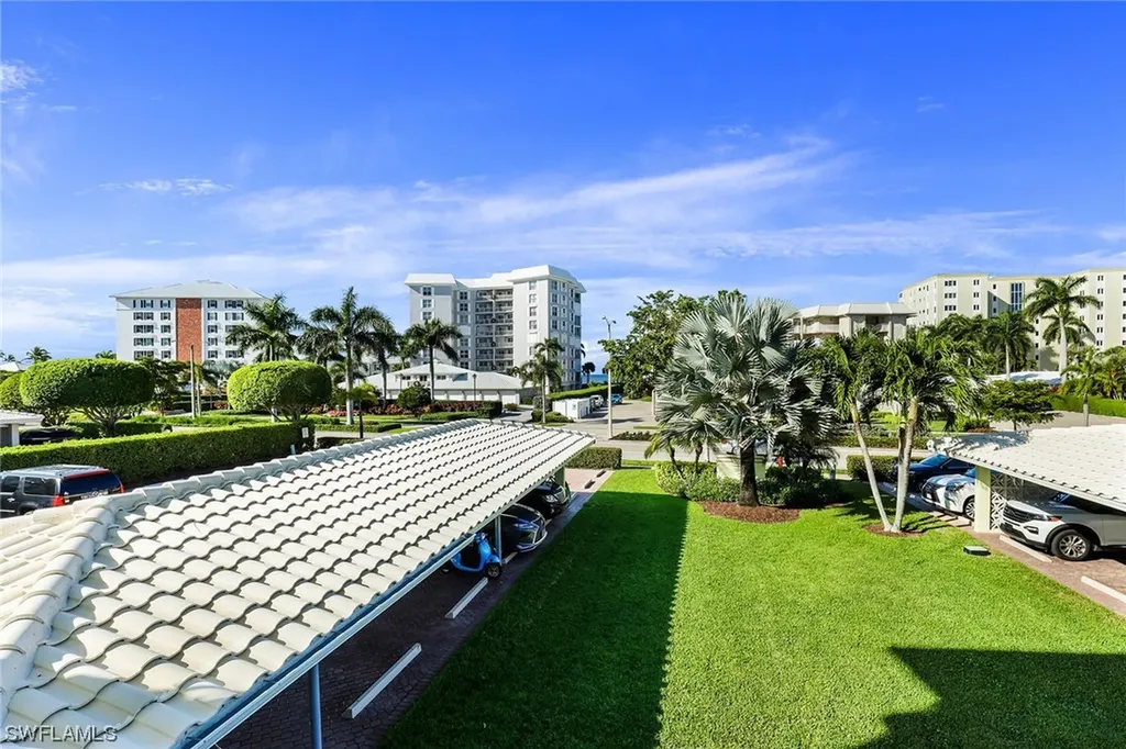 2850 Gulf Shore Boulevard N Naples FL 34103