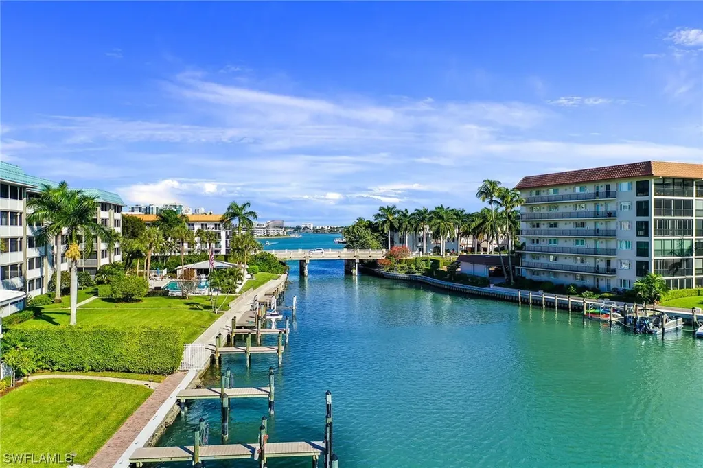 2850 Gulf Shore Boulevard N Naples FL 34103
