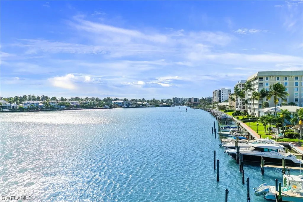 2850 Gulf Shore Boulevard N Naples FL 34103