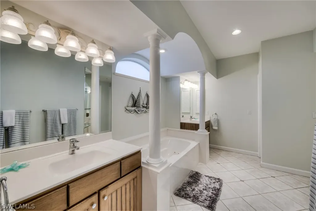 11529 Andy Rosse Lane Captiva FL 33924