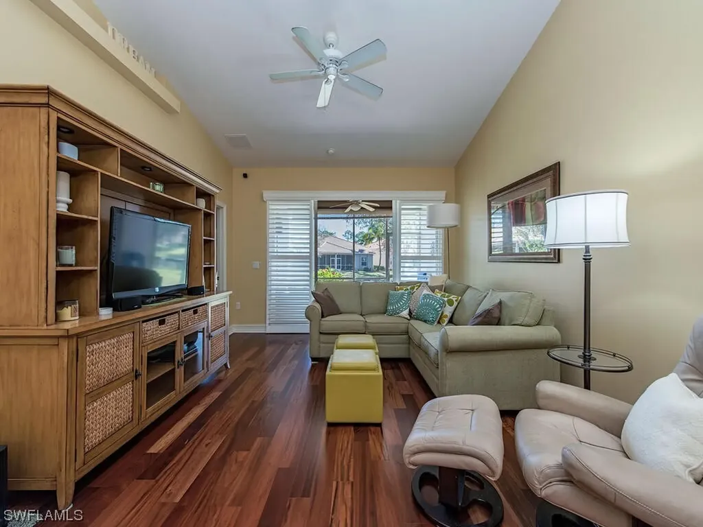 Naples FL, 8132 Chancel Court, Unit 59-1