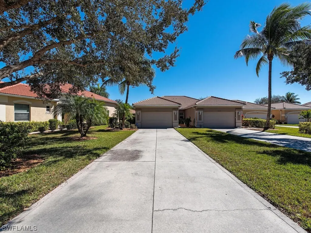 8132 Chancel Court Naples FL 34104