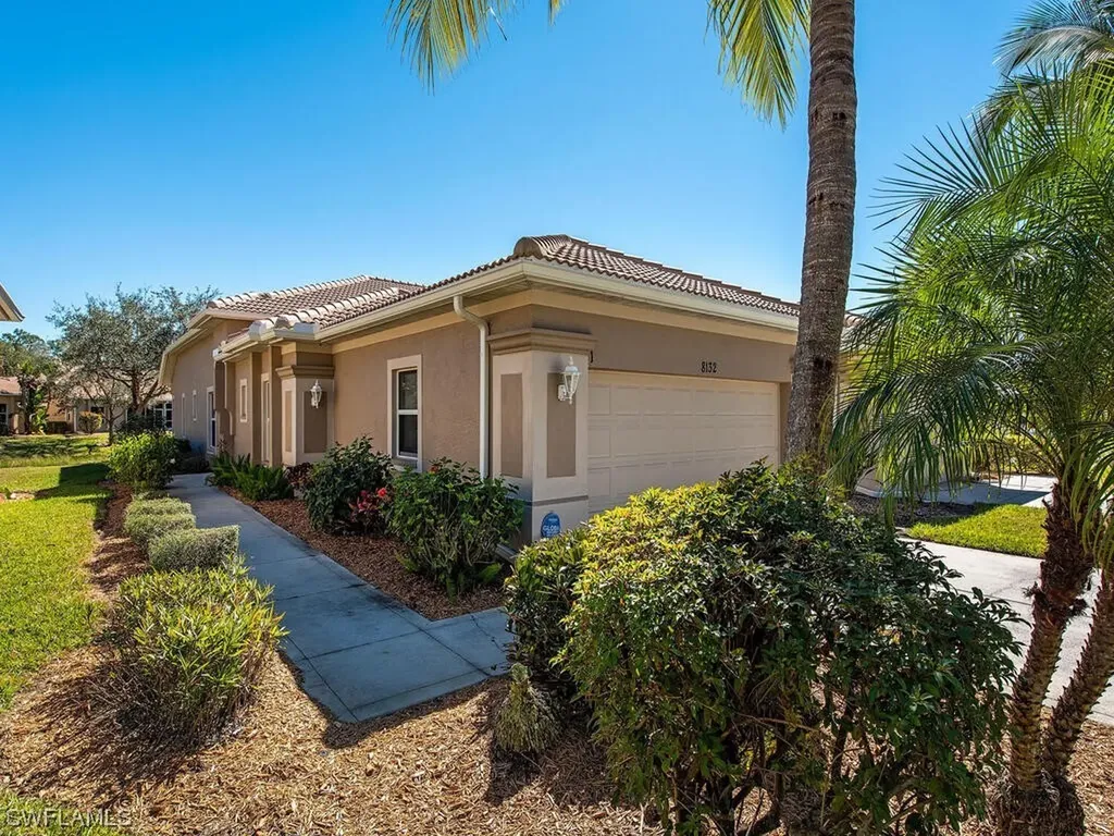 8132 Chancel Court Naples FL 34104