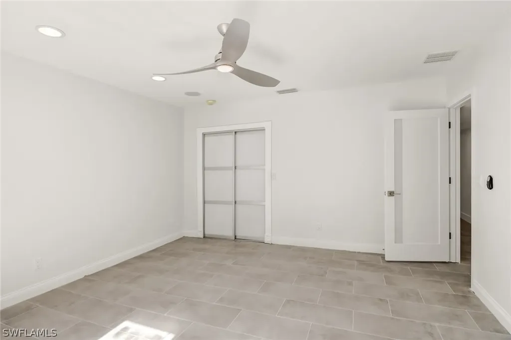 370 Burning Tree Drive Naples FL 34105