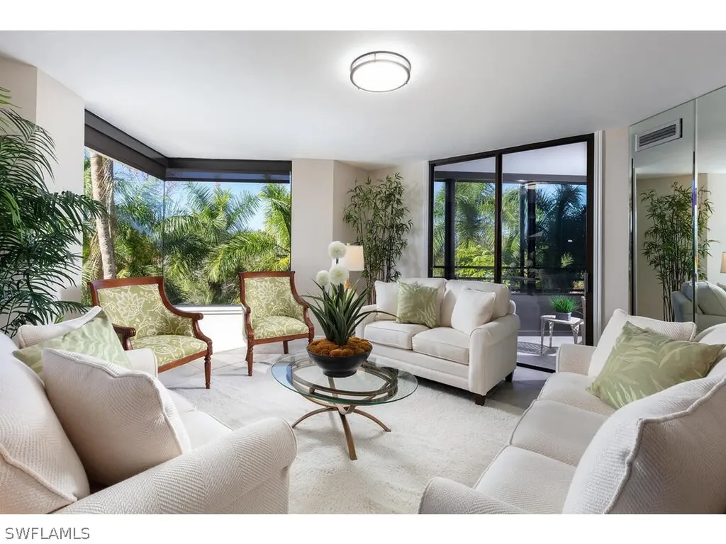 5555 Heron Point Drive Naples FL 34108