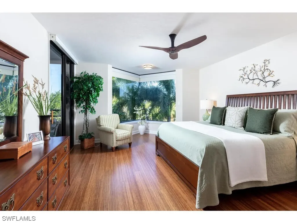 5555 Heron Point Drive Naples FL 34108