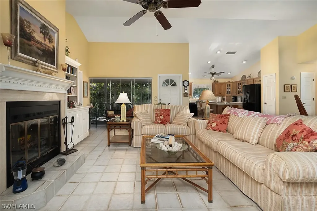645 Oliva Street Sanibel FL 33957