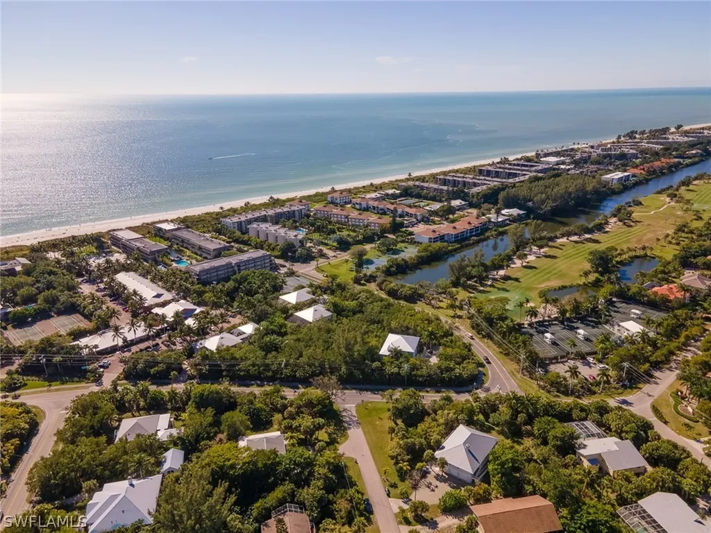 645 Oliva Street Sanibel FL 33957