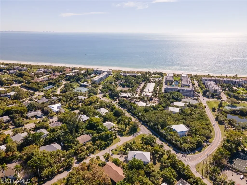 645 Oliva Street Sanibel FL 33957