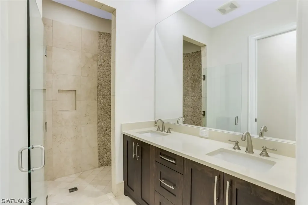 11870 Via Novelli Court Miromar Lakes FL 33913
