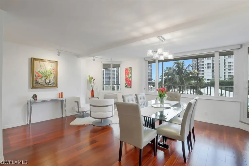 4041 Gulf Shore Boulevard N Naples FL 34103