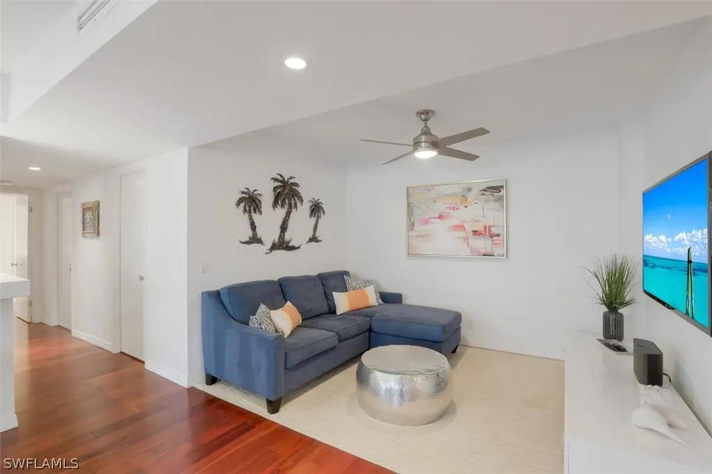 4041 Gulf Shore Boulevard N Naples FL 34103