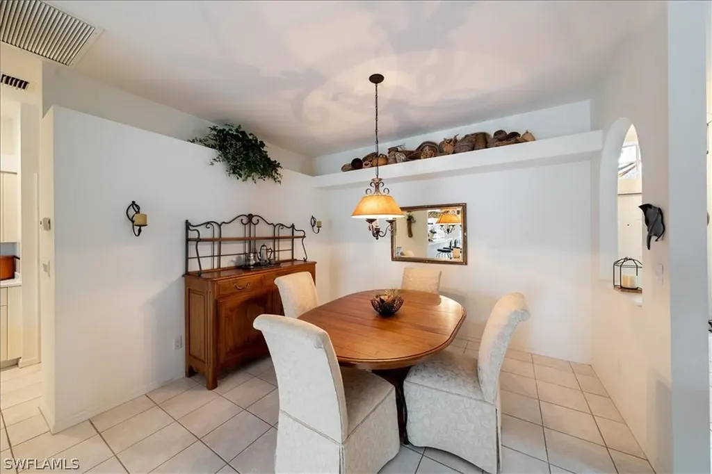 2304 Heritage Greens Drive Naples FL 34119